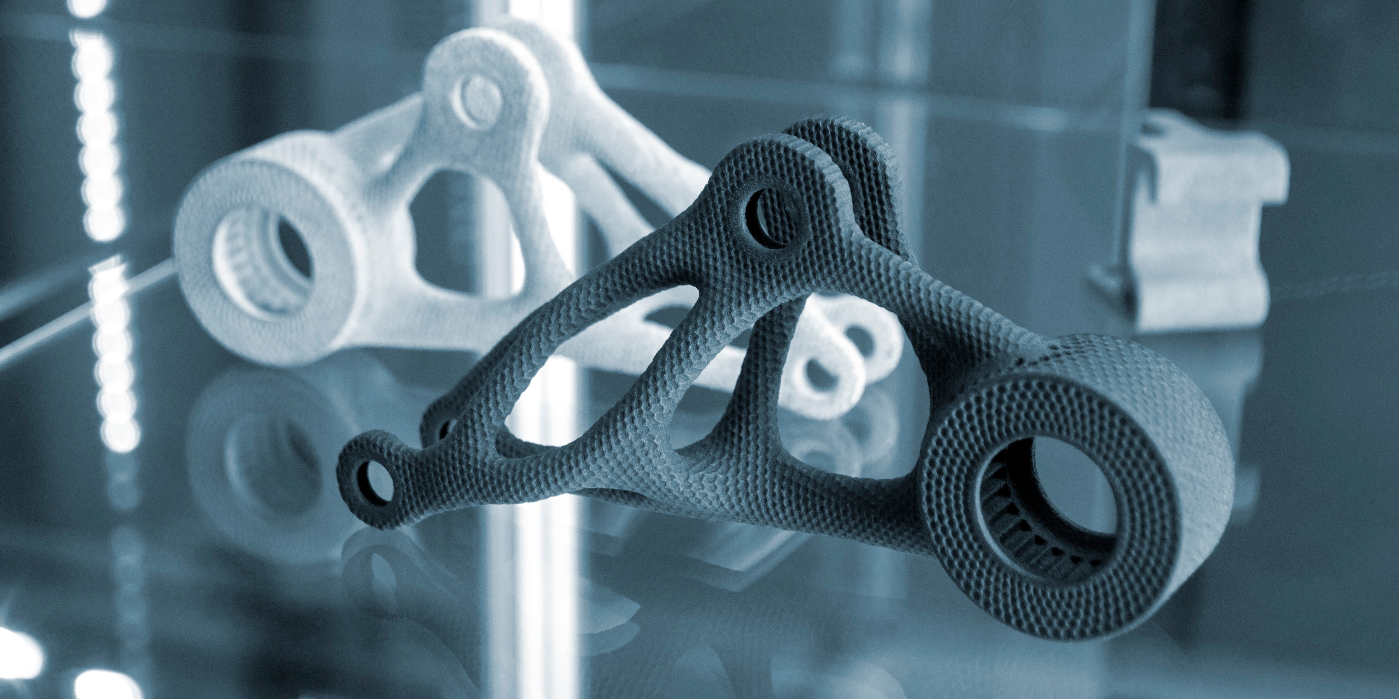 Which Unlocks More 3D Printing Applications? - DfAM or Business Model Innovation